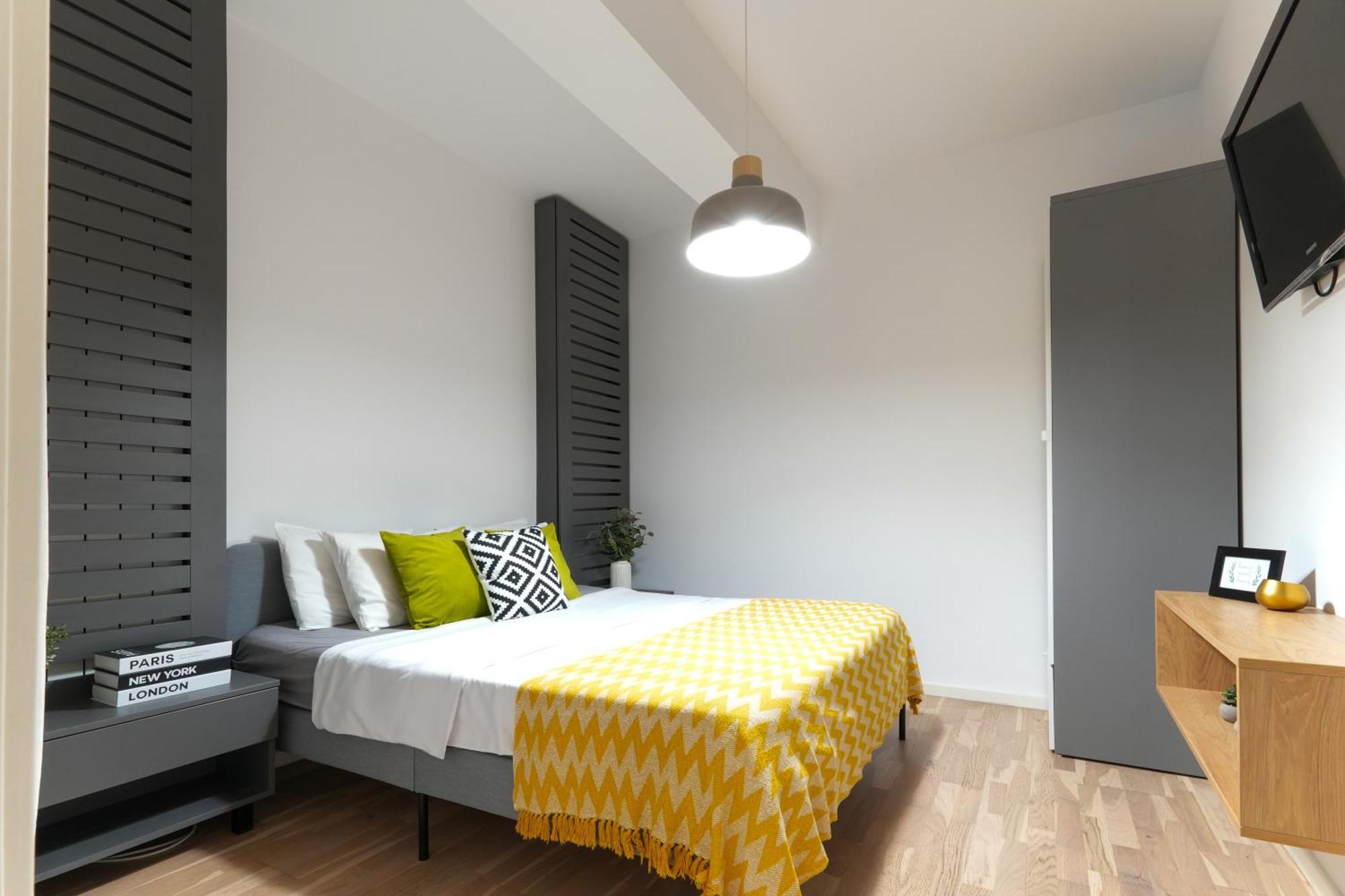 Sara - Stylish Apt With Balcony Near Piata Obor Bucharest Exterior photo