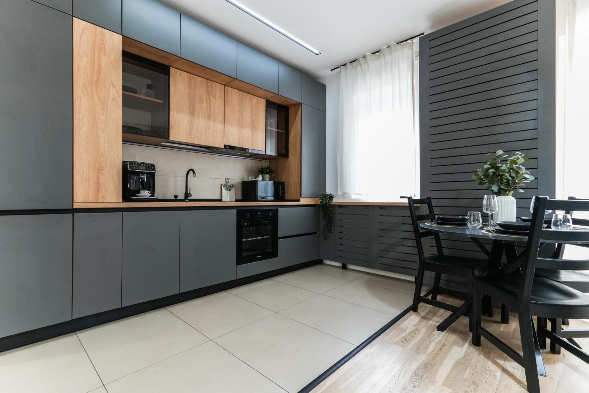 Sara - Stylish Apt With Balcony Near Piata Obor Bucharest Exterior photo